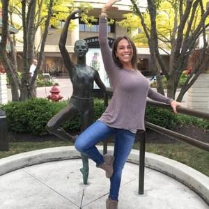 Meet your Posher, Stephanie